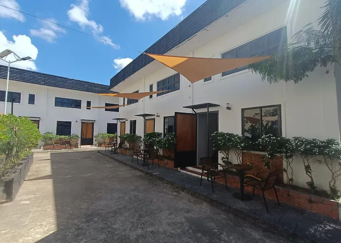 Bella Vista Apartments